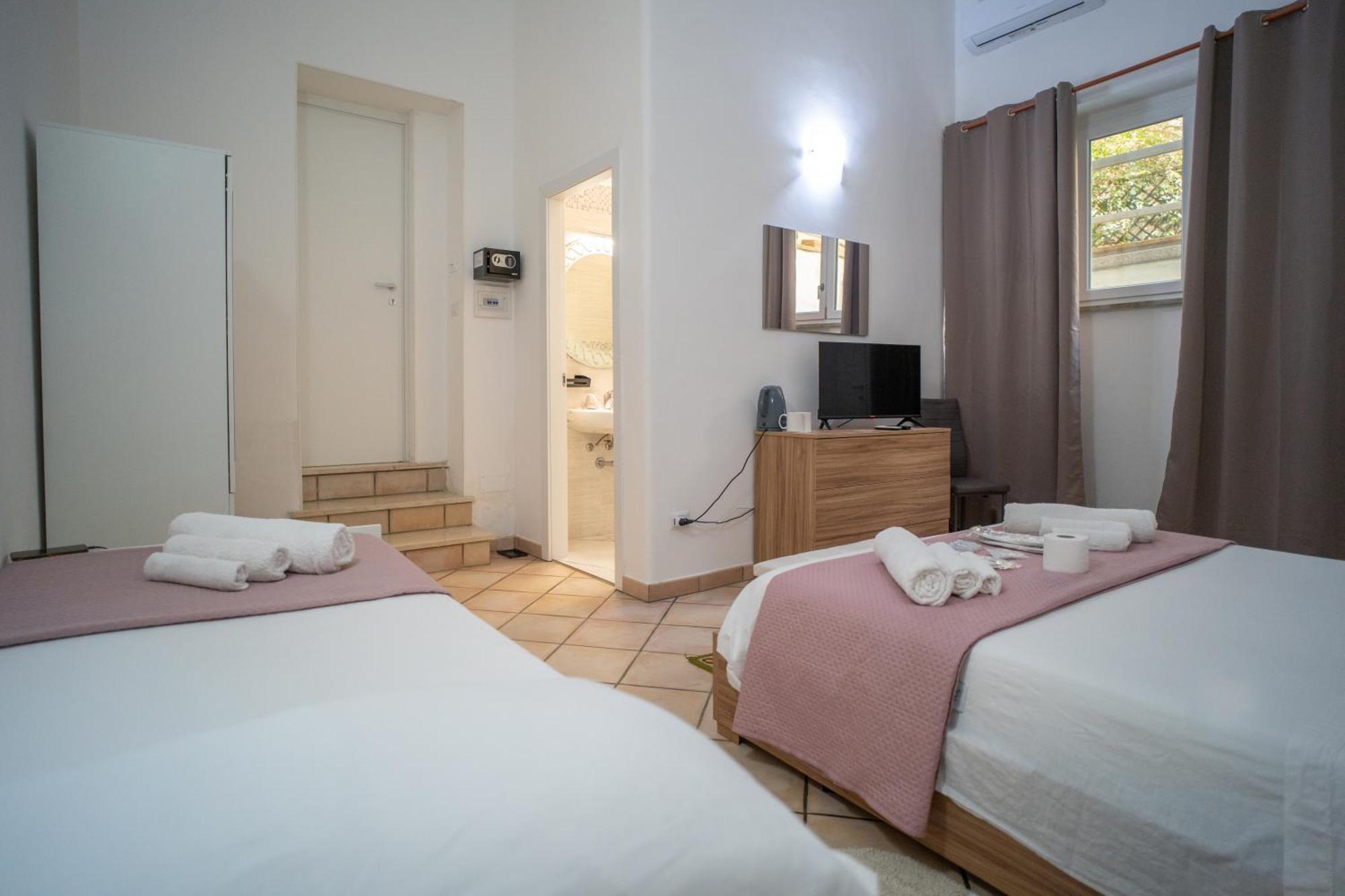 Bed and Breakfast Whitehouse à Lecce Extérieur photo