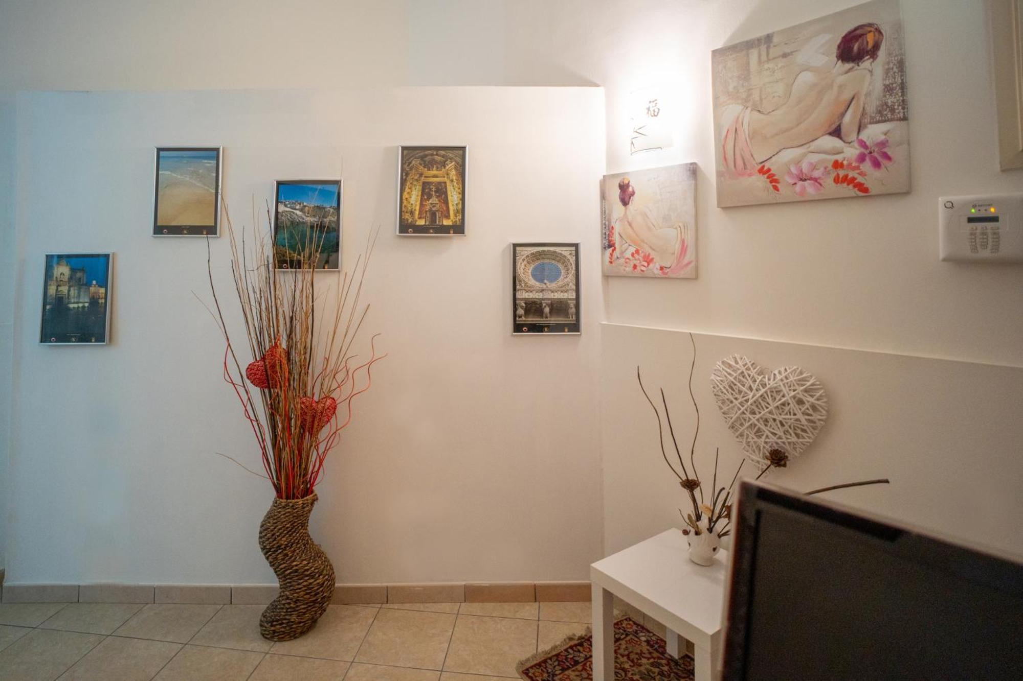 Bed and Breakfast Whitehouse à Lecce Extérieur photo
